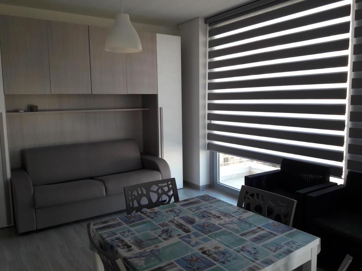 Apartmán Domar Margherita Di Savoia Exteriér fotografie